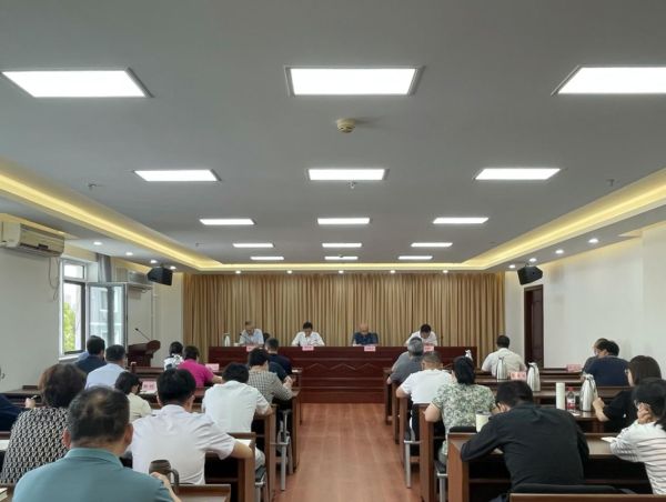 人力中心 农学会召开主题教育专题民主生活会情况通报会